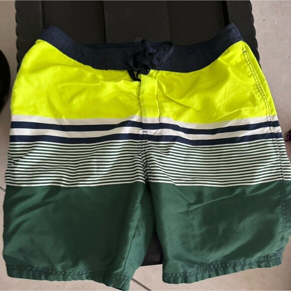 H&M Men’s Colorblock Swim Trunks Green Yellow Blue Size L - Picture 1 of 3
